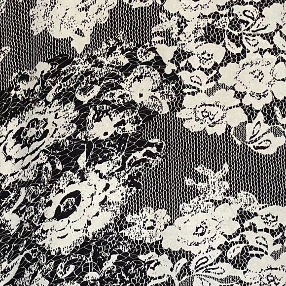 apt. 9 Silk Black & White Floral Long Sleeve V-Neck Button Down Blouse, S-M - Picture 7 of 12